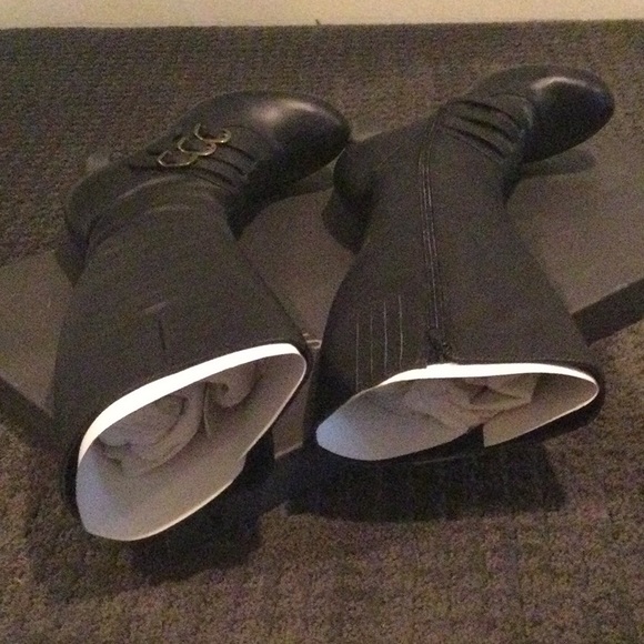 Brand NEW Black Zaly Staccato Boots - Picture 4 of 10